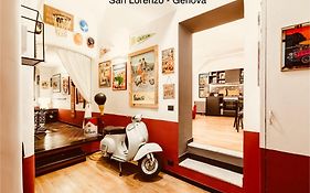New Apartament In Historical Genoa Center